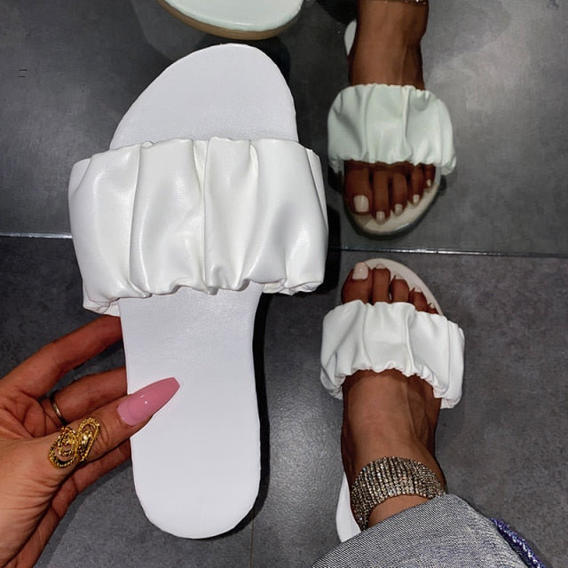 Summer 2021 Women Sandals Slippers Pleated Flip Flop Casual Beach Square Open Toe Shoes Outdoor Slippers Hot Female Soft Slides